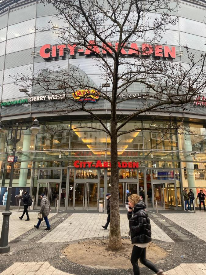 Central Charm - Bedroom & Kitchen Apartment Near The Main Station Hauptbahnhof Wuppertal Exterior foto